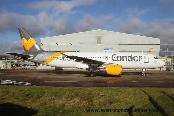 Condor Airbus A320-200 D-AICD at East Midlands (2016)