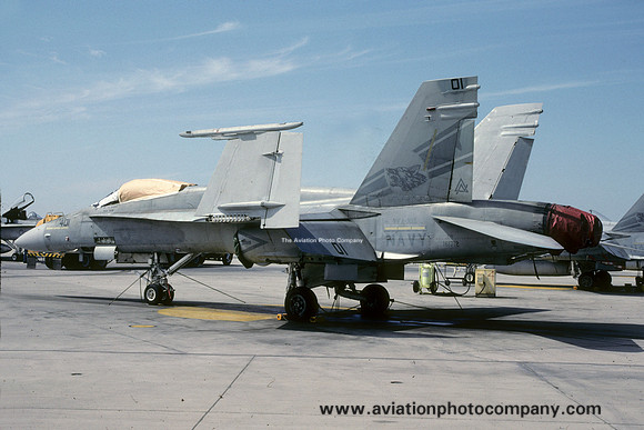 US Navy VFA-302 McDonnell Douglas F/A-18A Hornet 161712/ND-401 (1991)