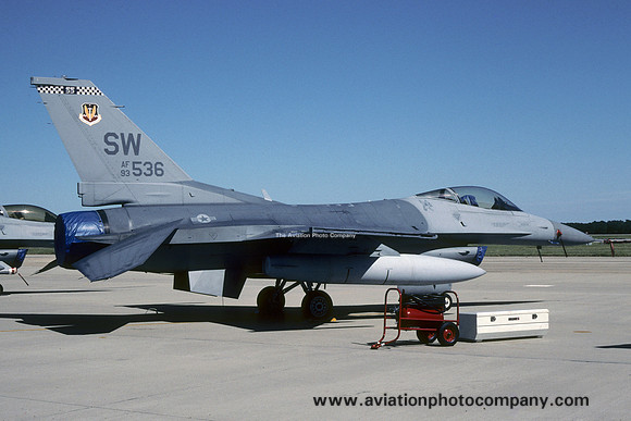 USAF 20 FW 55 FS General Dynamics F-16C Fighting Falcon 93-0536/SW (2000)