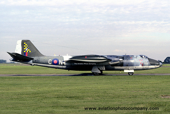 RAF 100 Squadron English Electric Canberra B.2 WH981 (1983)