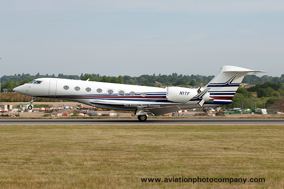Gulfstream 650 N1TF at Luton (2015)