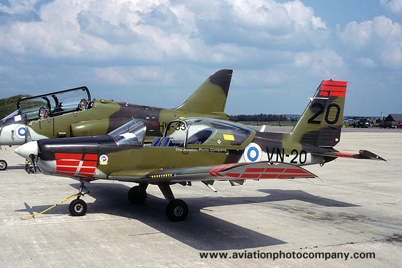 Finnish Air Force Valmet L-70 Vinka VN-20 (1988)