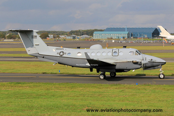 USAF 9 RW Beech MC-12W Project Liberty 09-0625 at Prestwick (2014)