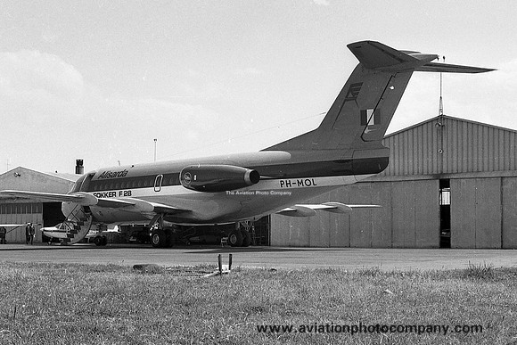 Alisarda Fokker F-28-1000 PH-MOL
