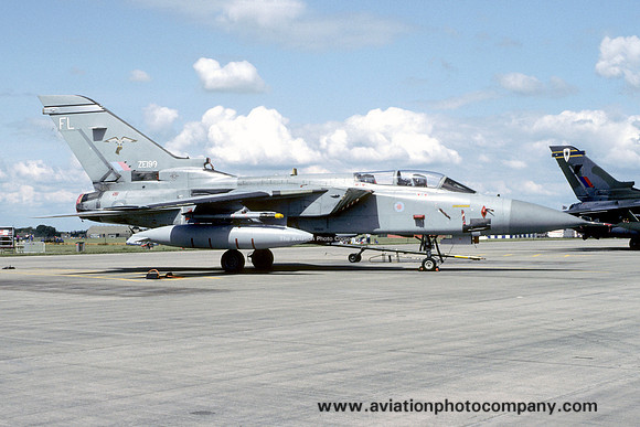 RAF 25 Squadron Panavia Tornado F.3 ZE199/FL (1992)