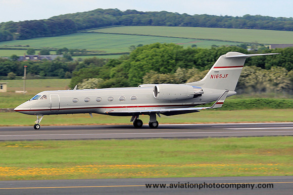 Gulfstream IV N165JF at Prestwick (2013)
