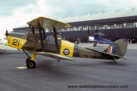 De Havilland DH89A Tiger Moth G-AYUX/PG651 (1982)