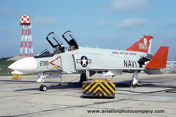 US Navy NATC McDonnell F-4B Phantom 152298 (1975)