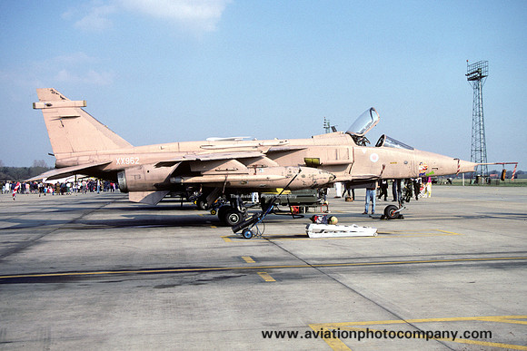 RAF Sepecat Jaguar GR.1 XX962 (1991)