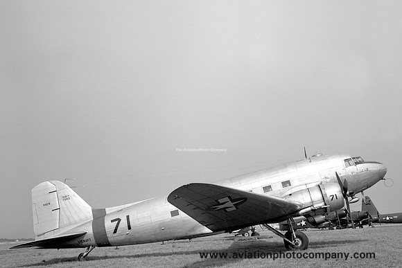 US Navy Grosse Ile Douglas R4D-6 Skytrain 17253