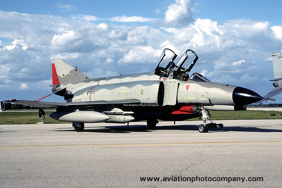 West German Air Force JG74 McDonnell F-4F Phantom 37+86 (1988)