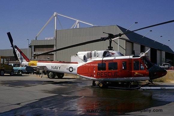 US Navy Lemoore Bell UH-1N 158552/7S (2000)