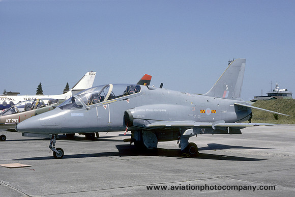 RAF 7 FTS 92 Squadron HS Hawk T.1A XX287 (1993)