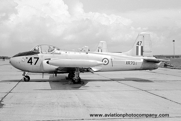 RAF 1 FTS Hunting Jet Provost T.4 XR701/47 (1967)