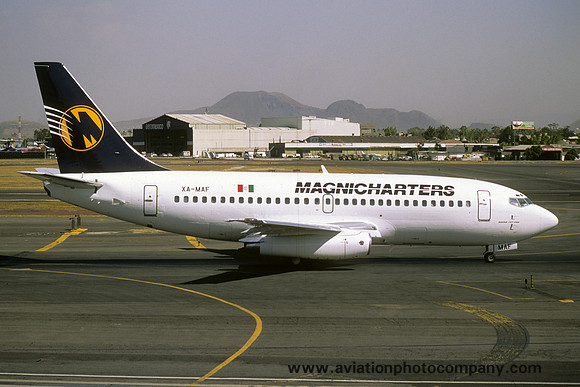 Magnicharters Boeing 737-200 XA-MAF (2000)