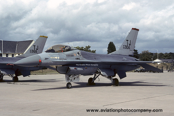 USAF 401 TFW 614 TFS General Dynamics F-16A Fighting Falcon 82-0904/TJ (1984)