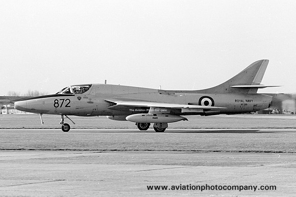 Royal Navy FRADU Hawker Hunter T.8C X289/872 (1975)