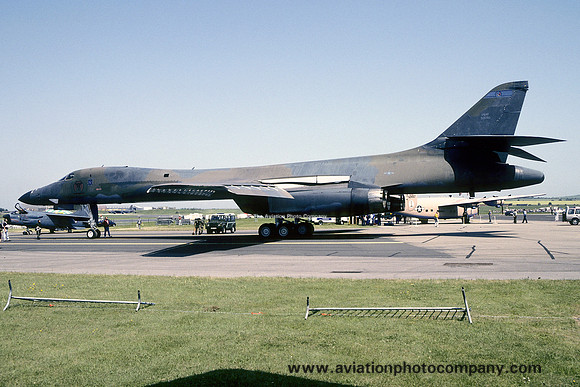 USAF 384 WG Rockwell B-1B Lancer 85-0080 at the International Air Tattoo Boscombe Down (1992)