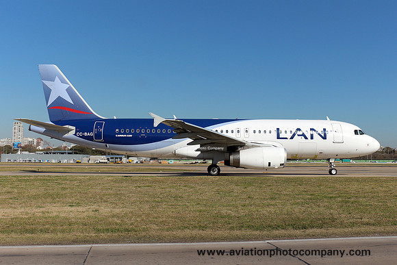 LAN Chile Airbus A320-200 CC-BAG at Buenos Aires (2015)