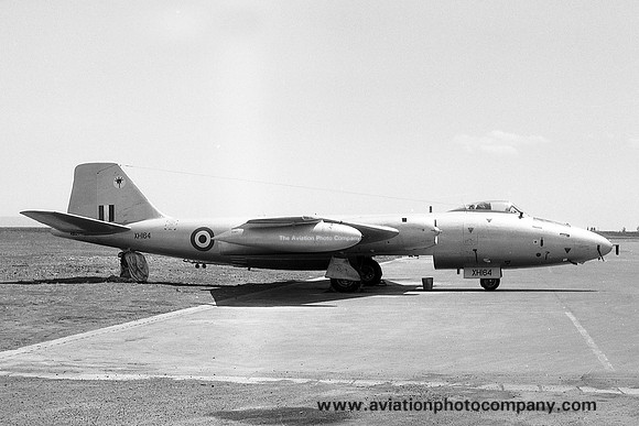 RAF 13 Squadron English Electric Canberra PR.9 XH164 (1967)