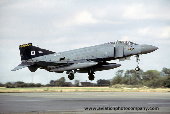 RAF 74 Squadron McDonnell F-4M Phantom FGR.2 XV465/S (1992)