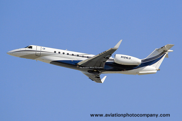Embraer Legacy 600 N124LS at Los Angeles IAP (2014)