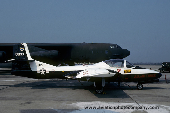 USAF 71 FTW Cessna T-37B 60-0199 (1991)
