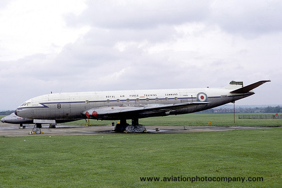 RAF 1 SoTT De Havilland Comet C.2 7958M/8 (1971)