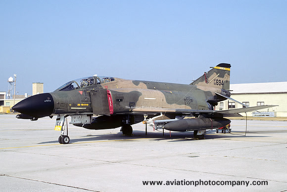USAF Georgia ANG 128 TFS McDonnell F-4D Phantom 66-7694 (1984)