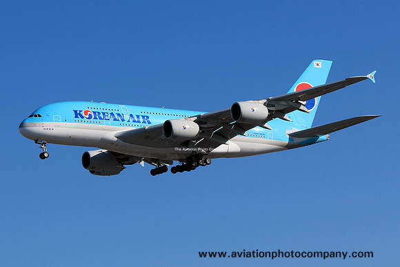 Korean Air Airbus A380-800 HL7619 at Los Angeles IAP (2013)