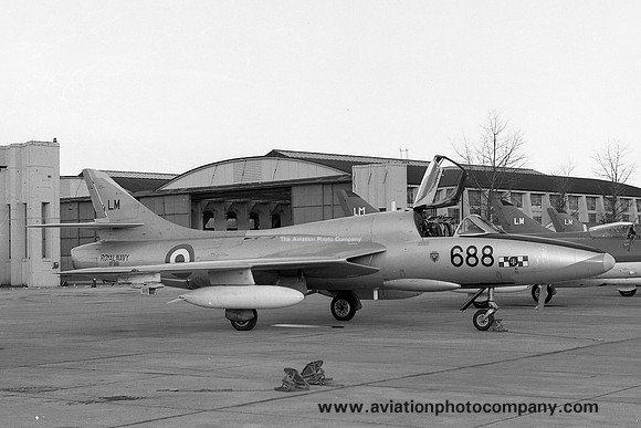 Royal Navy 764 Squadron Hawker Hunter T.8 XF991/LM688 (1970)