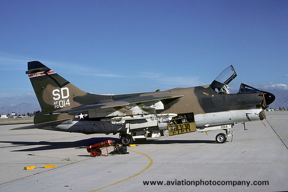 USAF South Dakota ANG 175 TFS LTV A-7D Corsair 70-1014/SD (1979)