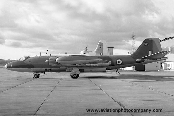RAF 31 Squadron English Electric Canberra PR.7 WT513