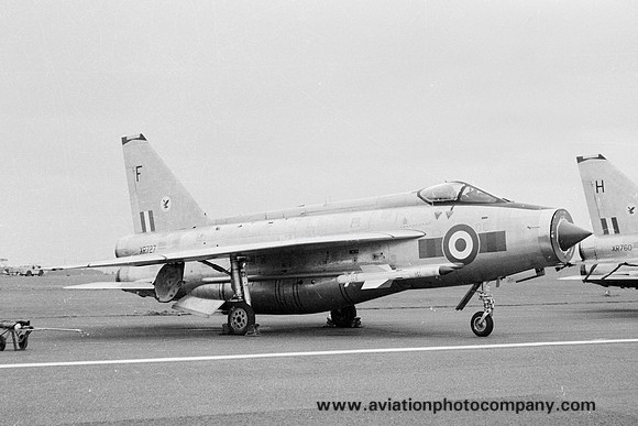 RAF 23 Squadron English Electric Lightning F.6 XR727/F (1969)