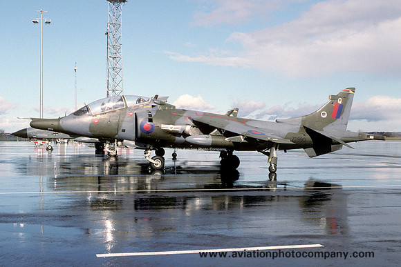 RAF 20 Squadron HS Harrier T.4 ZD990/Q (1993)