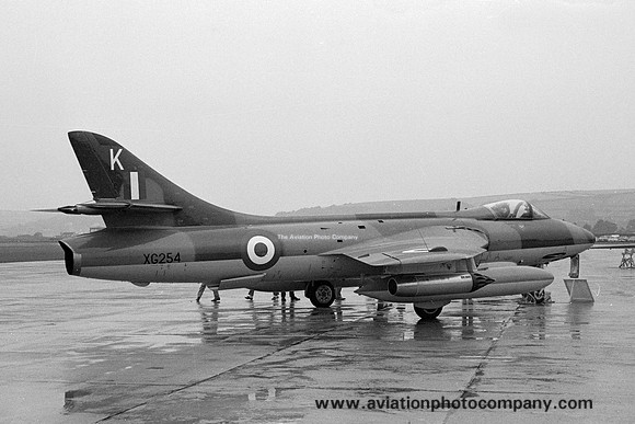 RAF 229 OCU Hawker Hunter FGA.9 XG254/K at RAF Chivenor (1969)