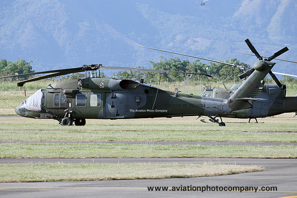 Colombian Army BAAV2 Sikorsky S-70i Blackhawk EJC2106 (2015)
