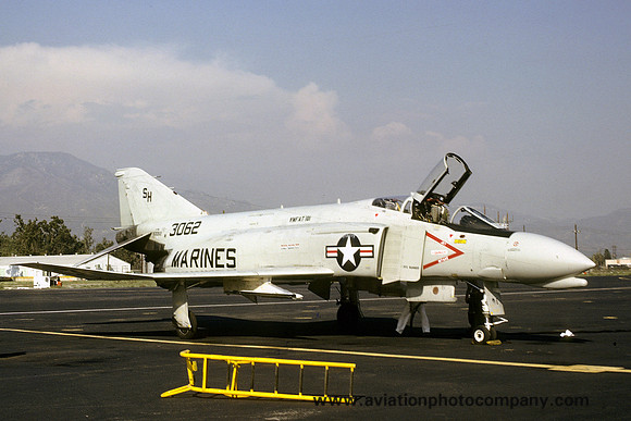 USMC VMFAT-101 McDonnell F-4J Phantom 153062/SH (1977)