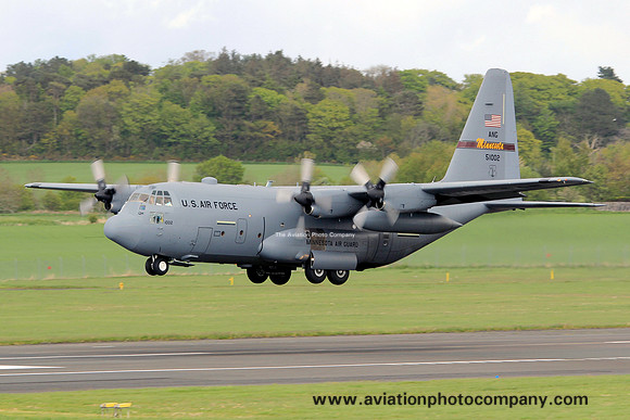 USAF Minnesota ANG 109 AS Lockheed C-130H Hercules 95-1002 at Prestwick (2013)