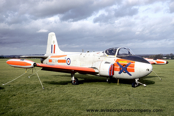 RAF 1 SoTT Hunting Jet Provost T.4 8236M (1992)