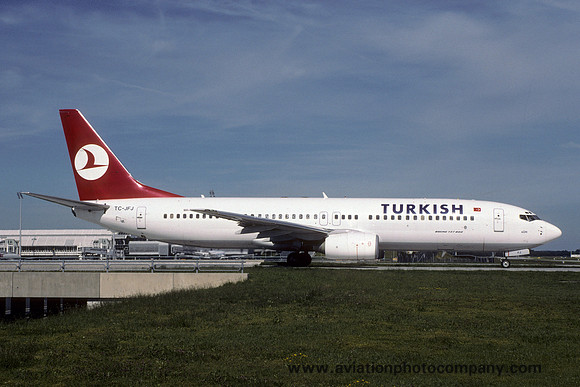 Turkish Airlines Boeing 737-800 TC-JFJ at Munich (2000)