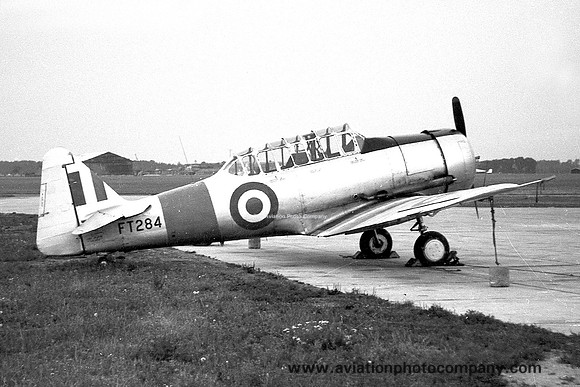 RAF Home Command Flight North American Harvard T.2B FT284 (1956)