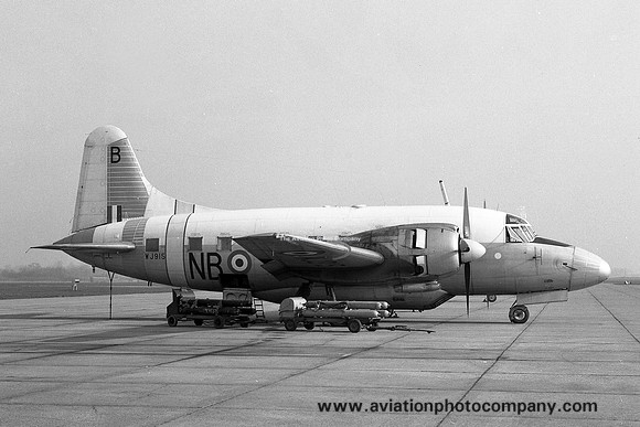 RAF College Vickers Varsity T.1 WJ915/N-B (1968)