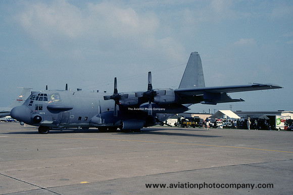 USAF 16 SOW Lockheed AC-130H Spectre 69-6574 (2001)