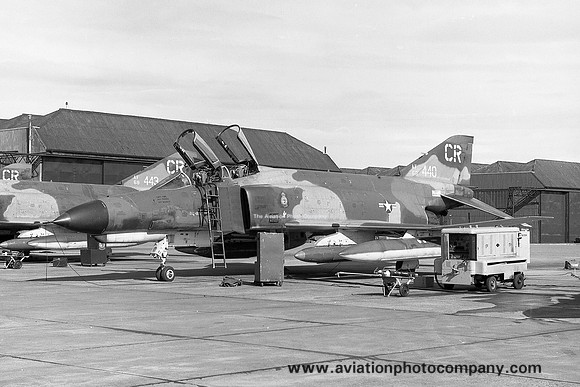 USAF 32 TFS McDonnell F-4E Phantom 68-0440/CR (1970)