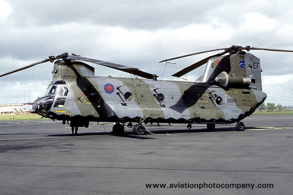 RAF 7 Squadron Vertol Chinook HC.1 ZD983/EF (1992)