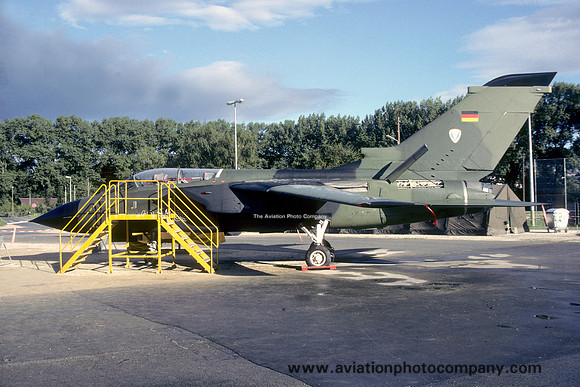 West German Air Force LVR1 Panavia Tornado 48+88 (1988)