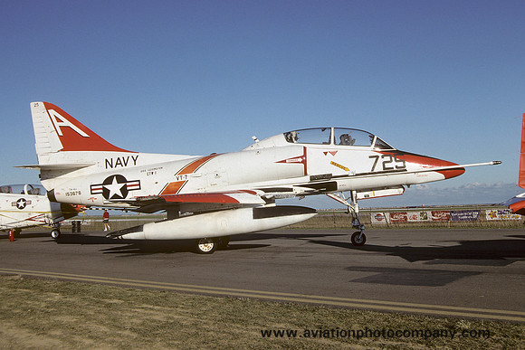 US Navy VT-7 Douglas TA-4J Skyhawk 153678/A-725 (1991)