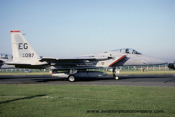 USAF 33 FW 60 FS McDonnell Douglas F-15C Eagle 85-0097/EG (1992)