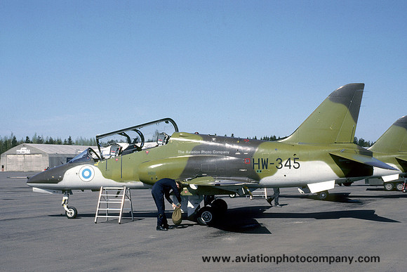 Finnish Air Force Hawker Siddeley Hawk T.51 HW-345 (1988)